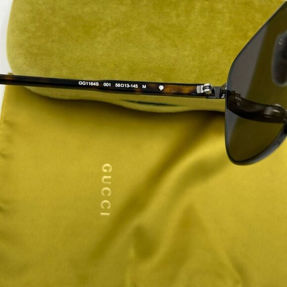 Men’s Gucci aviator sunglasses made in Italy - Picture 8 of 9